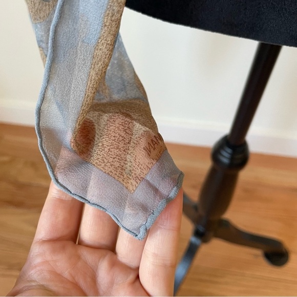 GIORGIO ARMANI Silk Brown Blue Floral Print Scarf EUC One Size - Picture 9 of 10